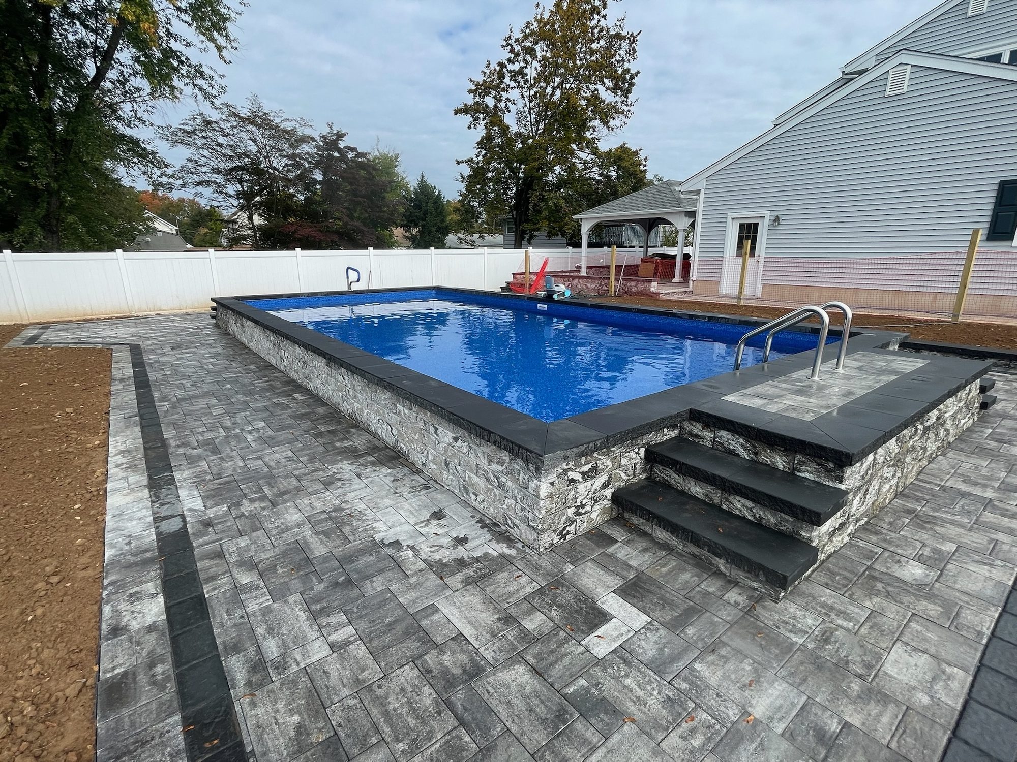 Front & Backyard Hardscape with LED Lighting